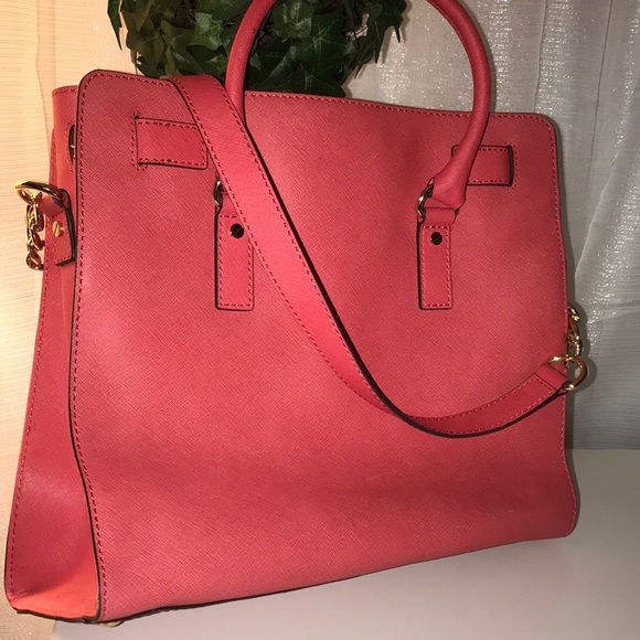 FINAL MARKDOWN!! Large Michael Kors shoulder bag - Picture 8 of 8